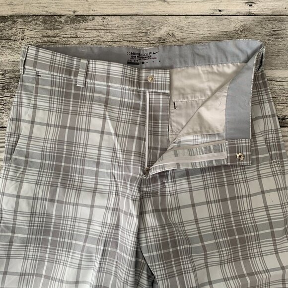 Nike Golf Tour Performance Dri-Fit Plaid Lightweight Shorts - Picture 2 of 10
